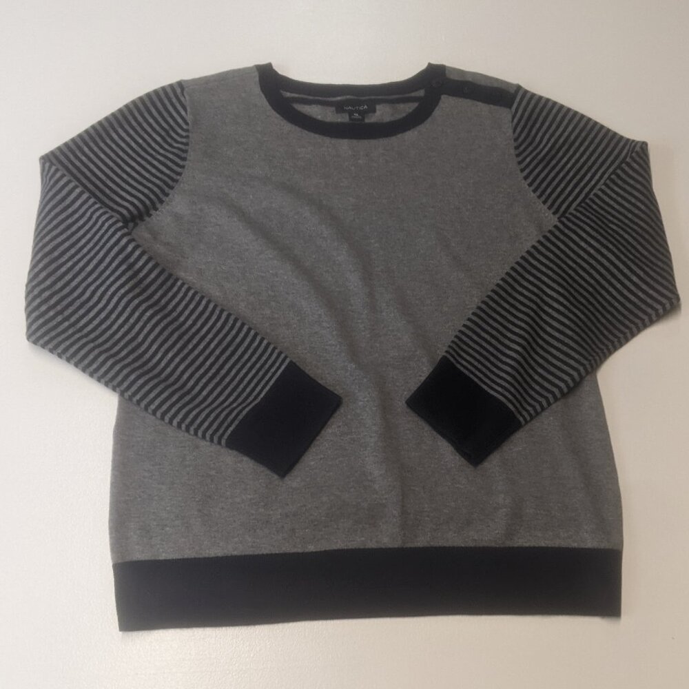Nautica Size XL Navy and Gray Sweater